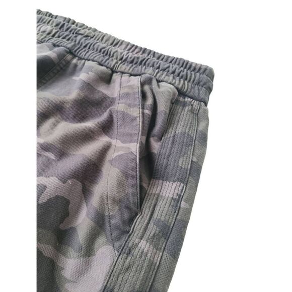 Athleta Camo Farallon Jogger Pants Womens Plus Size 22 Green Running Jogging Gym - Picture 7 of 9